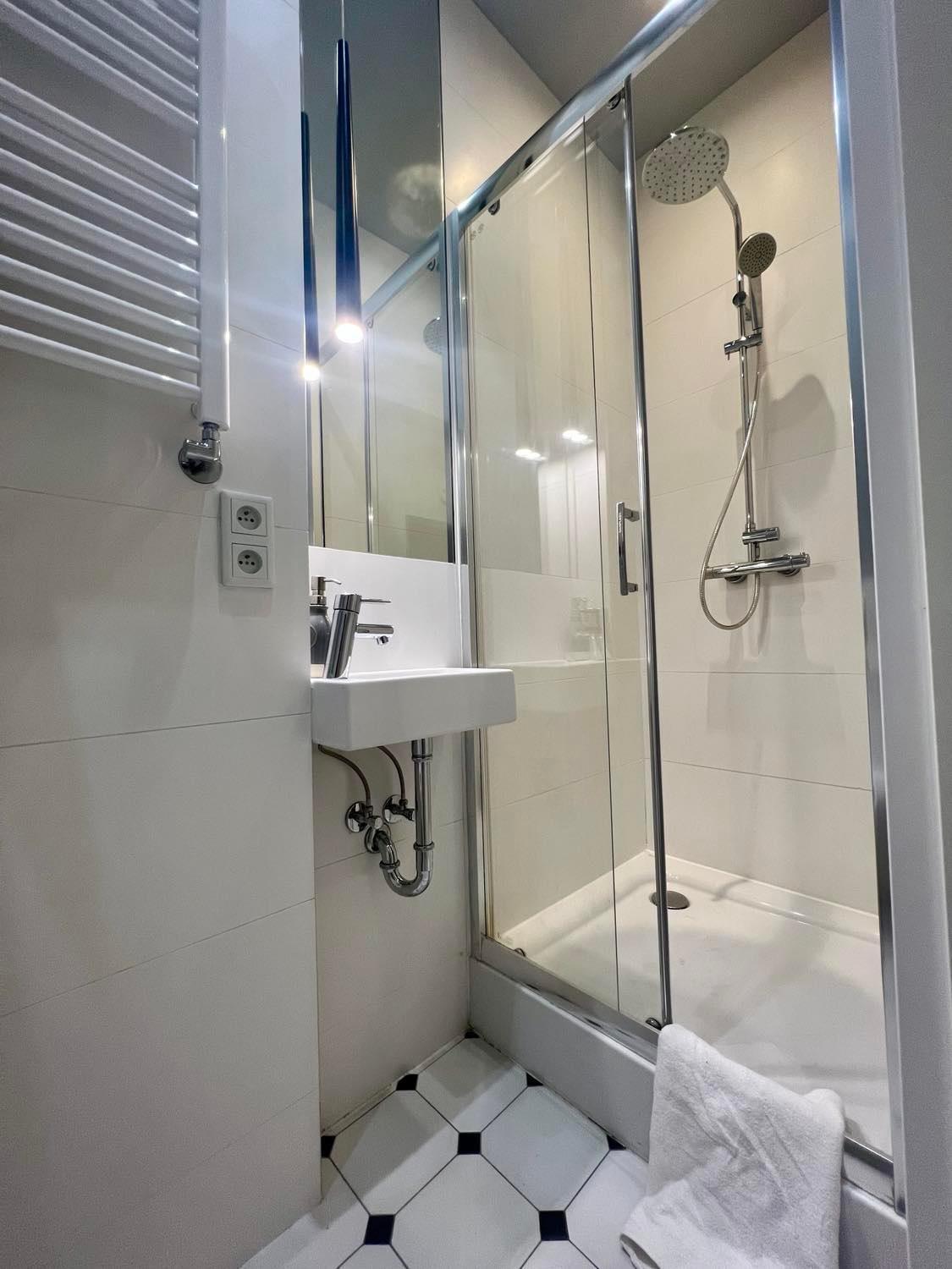 Unitapartament Delux Warszawa Centrum Blisko Plac Zbawiciela Hala Koszyki Metro Politechnika Jest To Elegancki I Wygodny Apartament Na Noclegi I Pobyt W Warszawie - Zapraszamy Zewnętrze zdjęcie
